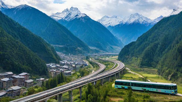 金川县客车线路图哪里可以查？