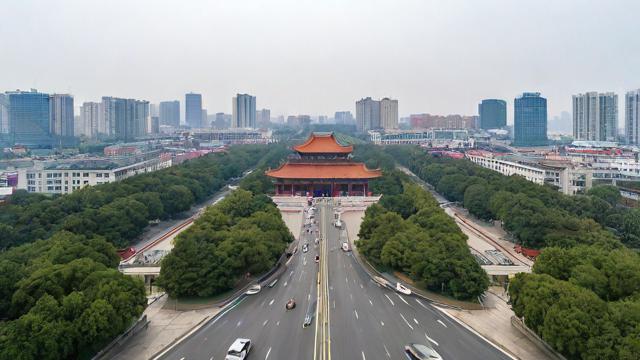 雨花台区限行时段内，哪些道路实施交通管制？