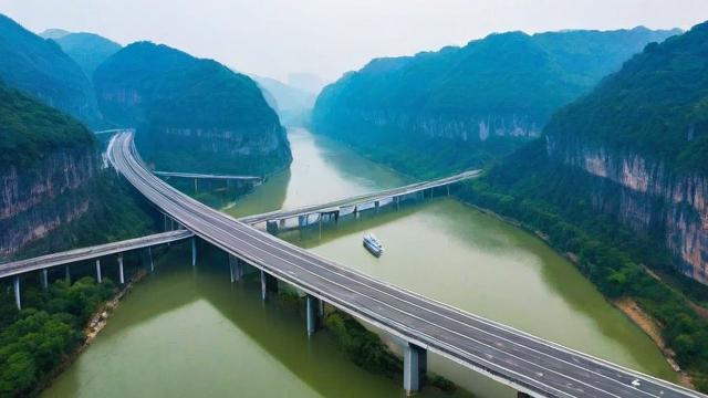 西峡县高速公路何时全线通车？