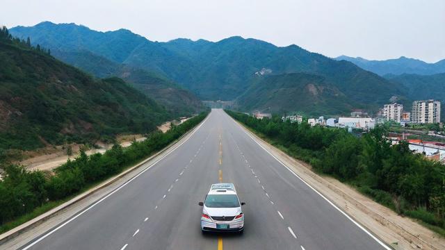 鲁山县限行期间，哪些路段和时段禁止通行？