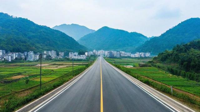 陇川县哪条道路限高？