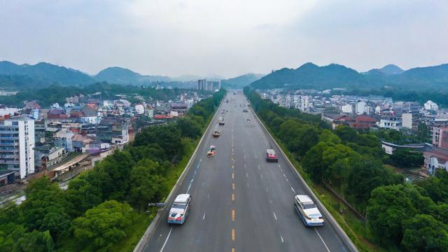 零陵区限号期间，哪些时间段可以正常通行？