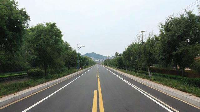 黄圃镇2025年新增道路限速标准是什么？