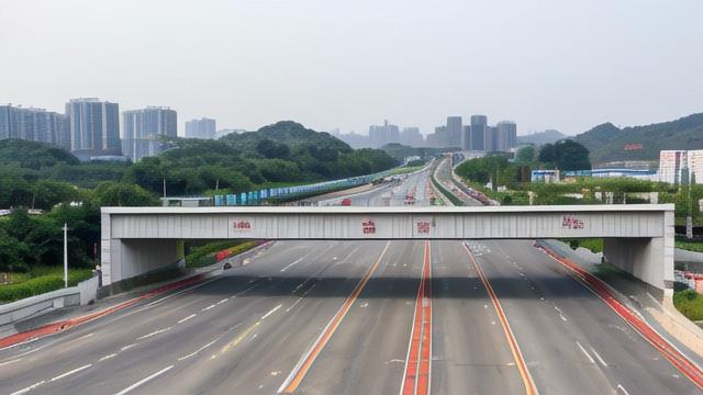 龙海区高速出入口速览：火车站近在咫尺的便捷之门！