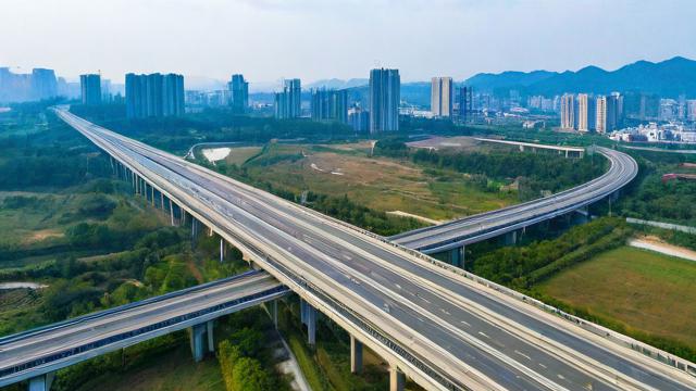 高淳区高速公路何时建成通车？