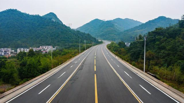 黄陂区主要道路限速是多少？