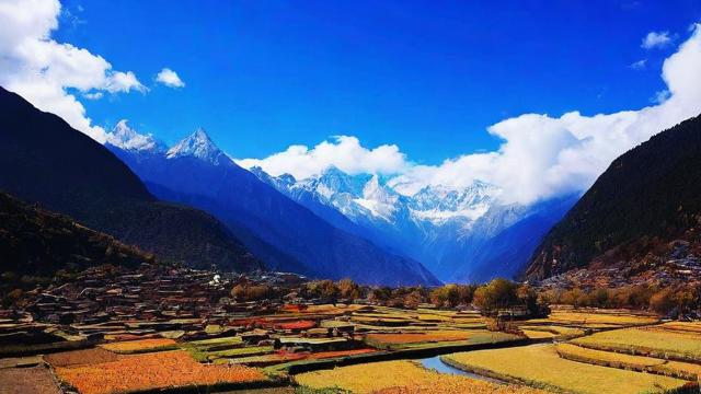 香格里拉至丽江，穿越秘境的多元交通之旅