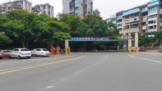 《南岸区限高来袭！小区门口停车，这些高度你必须知道！》