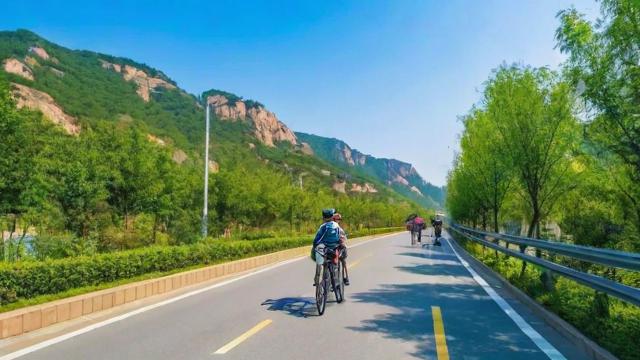 骑行安丘：发现城市绿道之美，解锁休闲探险之旅