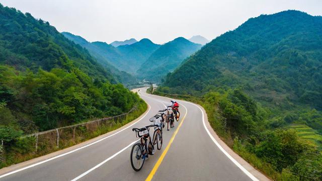 鹤峰县自行车活动路线推荐？